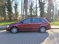 Fiat croma 2.2 16v dynamic automaat, 26-tz-lt - afbeelding 17 van  18