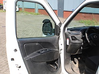 Fiat doblo 1,3 diesel met kenteken v-139-jx. datum eerste toelating 09-11-2017. apk vervaldatum 25-11-2026 - afbeelding 11 van  15