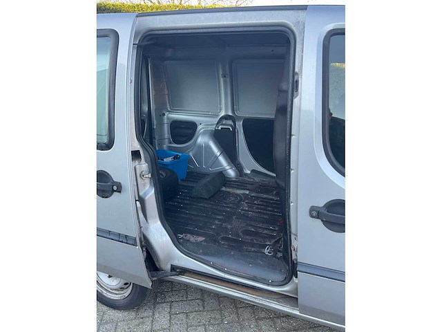 Fiat doblò 31-br-kz - afbeelding 17 van  29