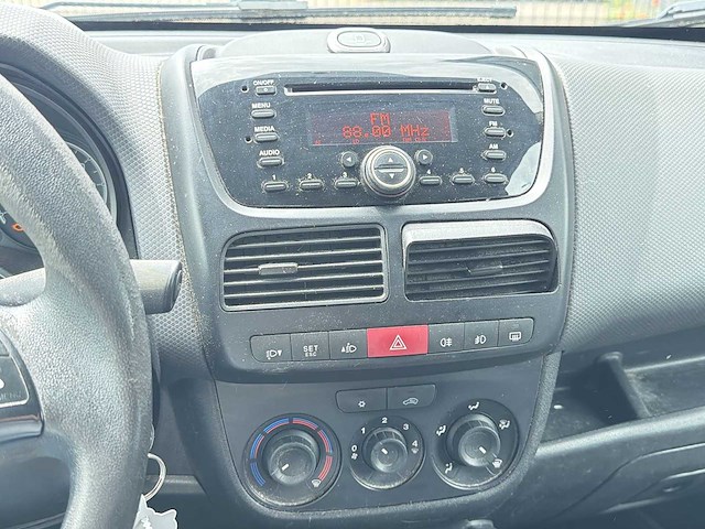 Fiat doblò cargo 1.3 m-jet sx | 8-vnh-61 - afbeelding 14 van  25