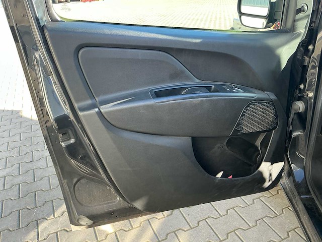 Fiat doblò cargo 1.3 mj l1h1 sx bedrijfswagen - afbeelding 3 van  26