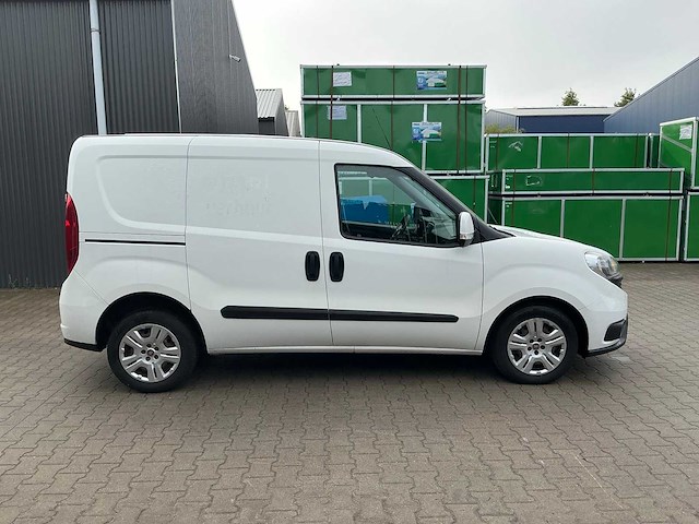 Fiat doblò cargo 1.6 mj l1h1 bedrijfswagen - afbeelding 25 van  28