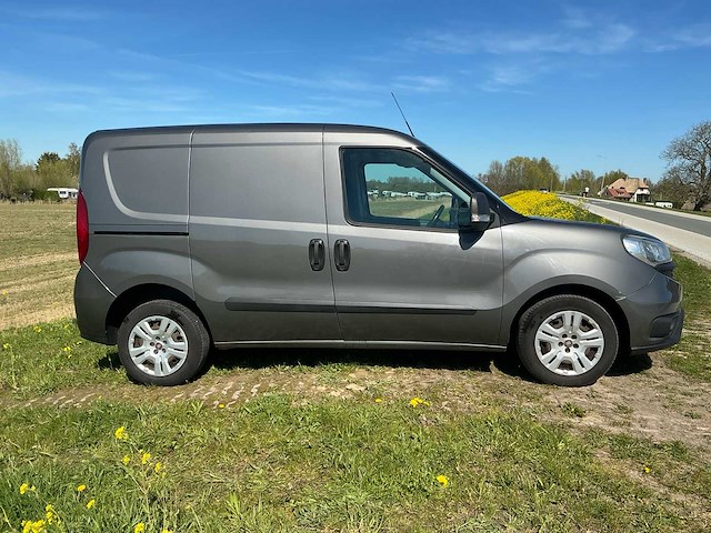Fiat doblò cargo 1.6 mj l1h1 sx bedrijfswagen - afbeelding 32 van  37