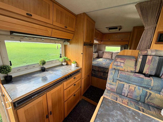 Fiat ducato 230 hymer camper 2.5 tdi kampeerwagen 93-bk-jf - afbeelding 10 van  29