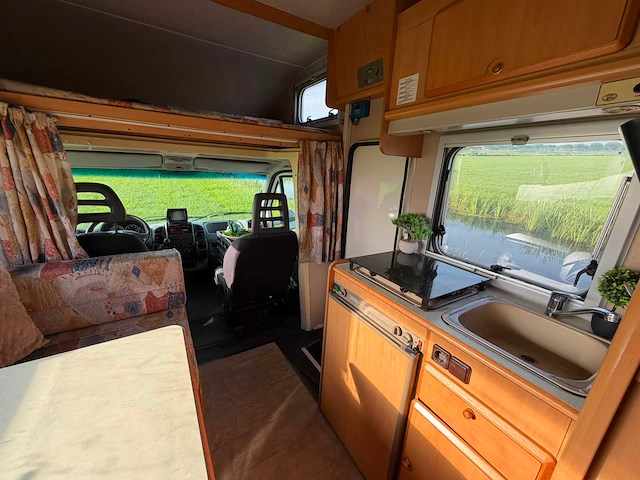 Fiat ducato 2.8 jtd kampeerwagen dueerre camper r-496-vr - afbeelding 12 van  29
