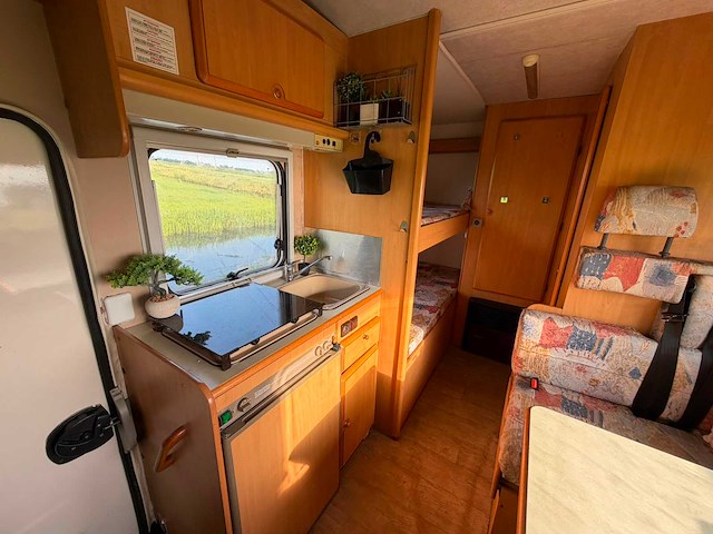 Fiat ducato 2.8 jtd kampeerwagen dueerre camper r-496-vr - afbeelding 14 van  29