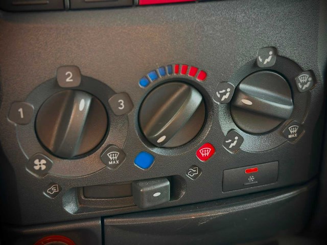Fiat ducato 2.8 jtd kampeerwagen dueerre camper r-496-vr - afbeelding 28 van  29