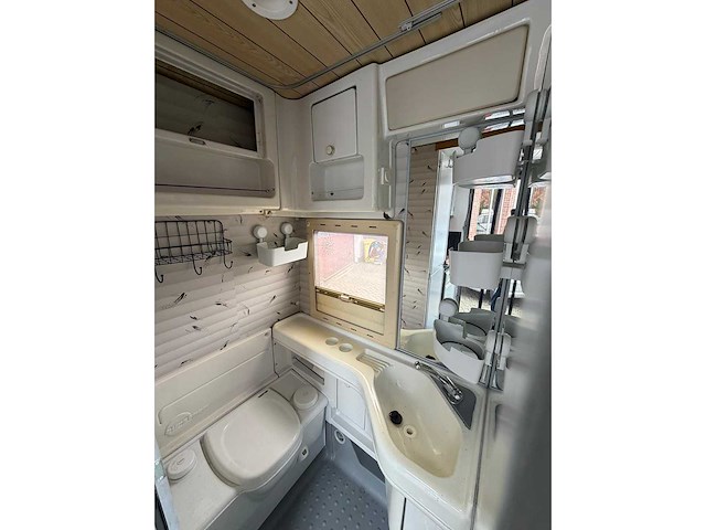 Fiat ducato 280 camper bürstner kampeerwagen 95-bd-rf - afbeelding 18 van  35