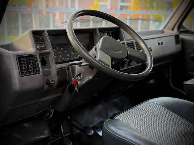 Fiat ducato 280l kampeerwagen bürstner camper 62-vj-ng - afbeelding 22 van  31