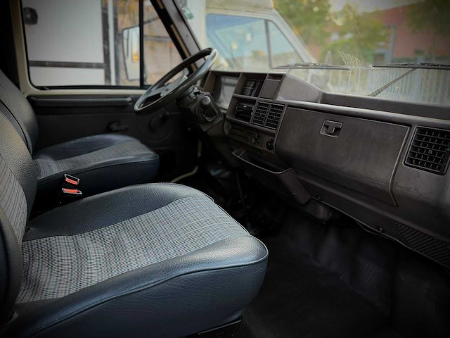Fiat ducato 280l kampeerwagen bürstner camper 62-vj-ng - afbeelding 25 van  31