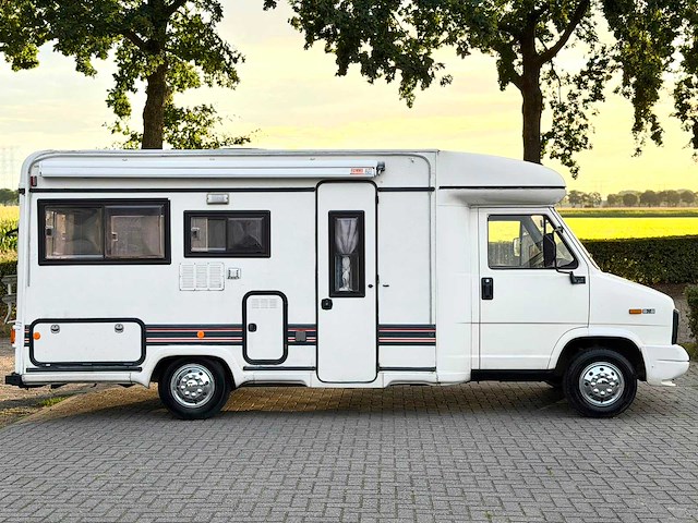 Fiat ducato 280l kampeerwagen bürstner camper 62-vj-ng - afbeelding 27 van  31