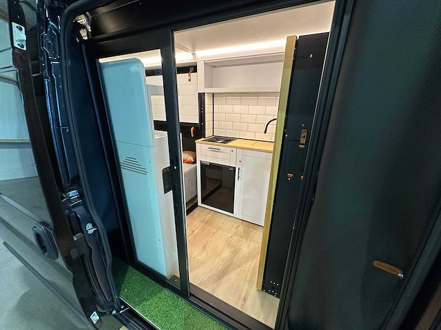 Fiat ducato 30 2.3 multijet 120pk euro6 l2h2 buscamper - vancubic premium - nieuwe camper inrichting! vgd-59-k - afbeelding 11 van  39
