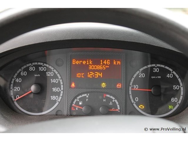 Fiat ducato bedrijfswagen | kenteken vb-606-t - afbeelding 12 van  13