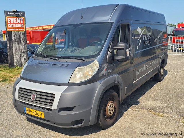 Fiat ducato bedrijfswagen | kenteken vb-606-t - afbeelding 1 van  21