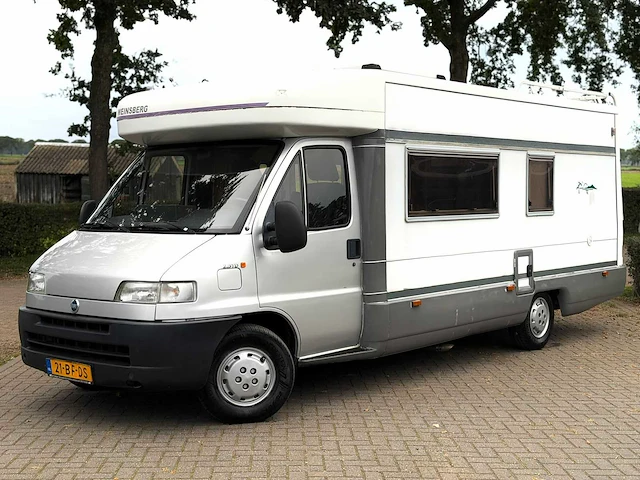 Fiat ducato kampeerwagen 230 2.5 td weinsberg camper 21-bf-ds - afbeelding 1 van  38