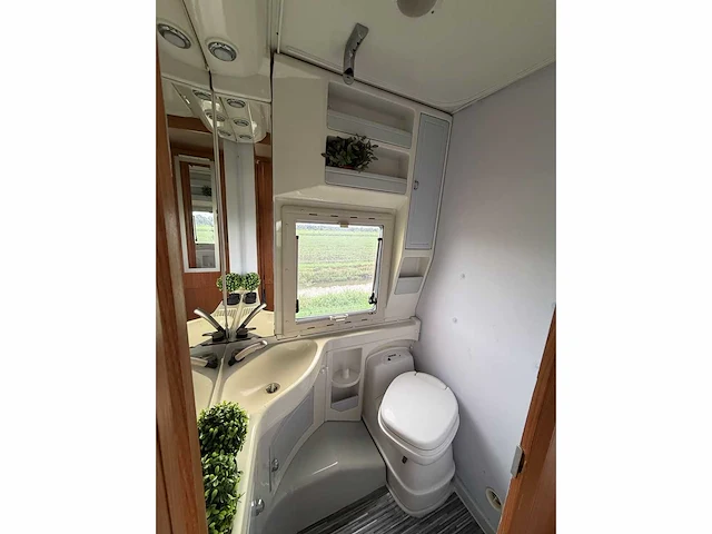 Fiat ducato kampeerwagen 230 2.5 td weinsberg camper 21-bf-ds - afbeelding 24 van  38