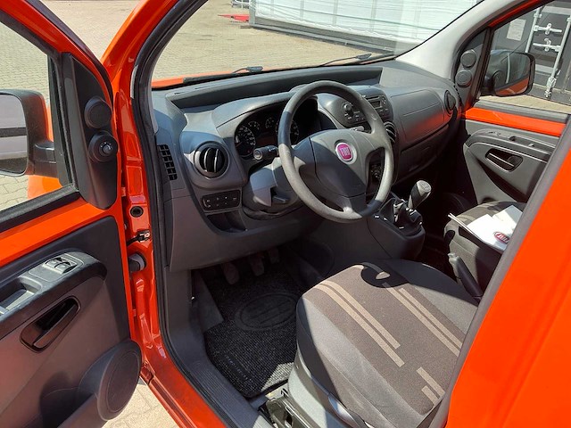 Fiat fiorino 1.3 multijet diesel sx bedrijfswagen - afbeelding 4 van  21