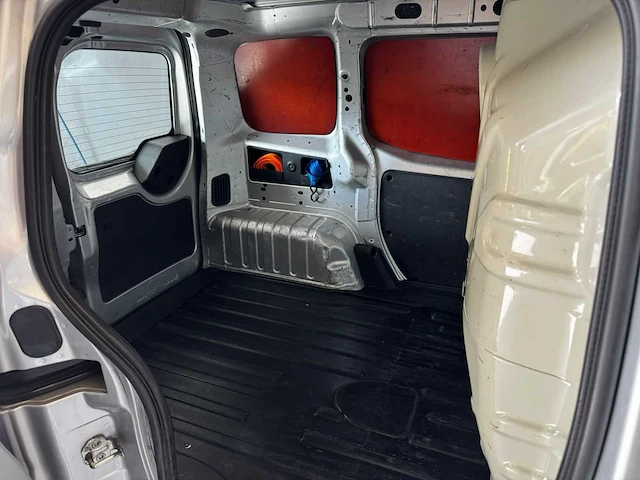 Fiat fiorino 1.4 benzine sx bedrijfswagen - afbeelding 9 van  15