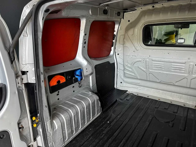 Fiat fiorino 1.4 benzine sx bedrijfswagen - afbeelding 10 van  15