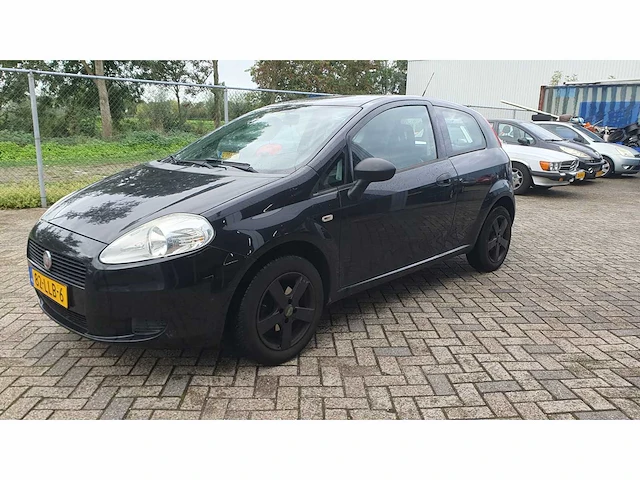 Fiat grande punto 1.2 actual *, 82-llb-6 - afbeelding 4 van  11