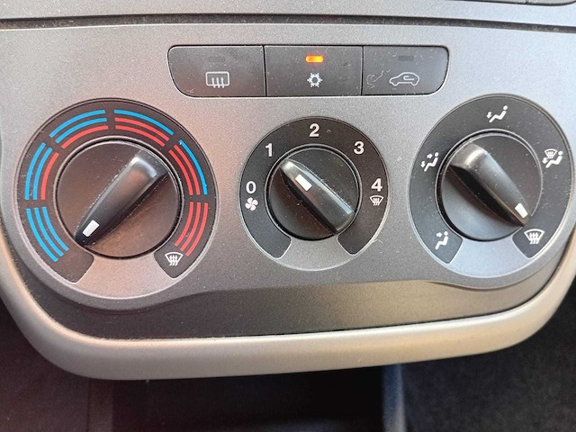 Fiat grande punto 1.2 edizione cool, 50-tj-fv - afbeelding 20 van  29