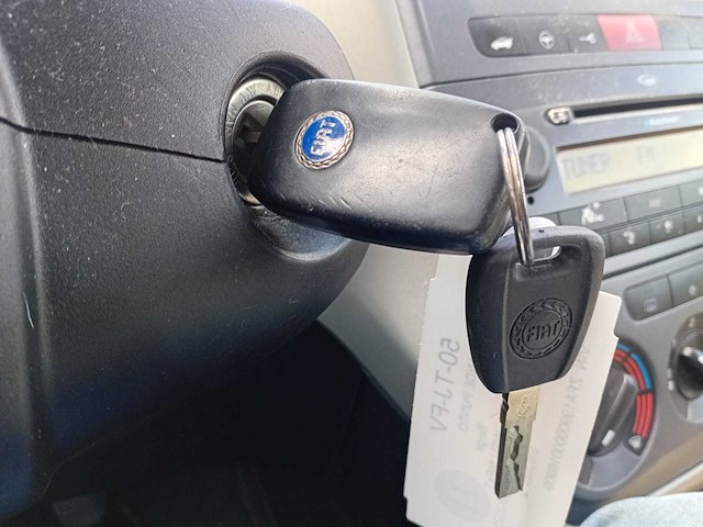 Fiat grande punto 1.2 edizione cool, 50-tj-fv - afbeelding 21 van  29