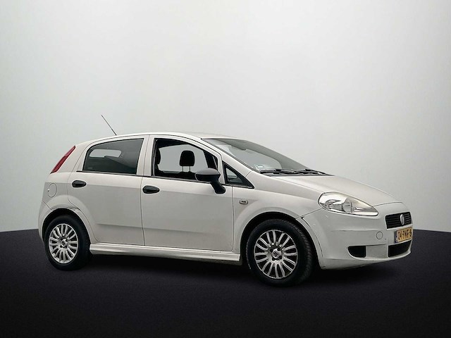 Fiat grande punto 1.3 m-jet actual 2011 - afbeelding 3 van  19