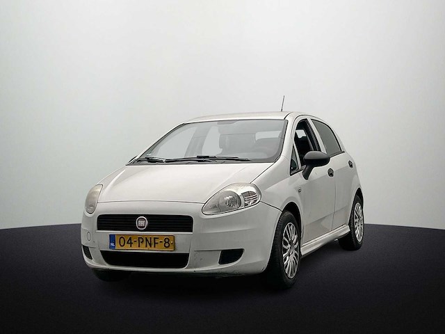 Fiat grande punto 1.3 m-jet actual 2011 - afbeelding 1 van  19