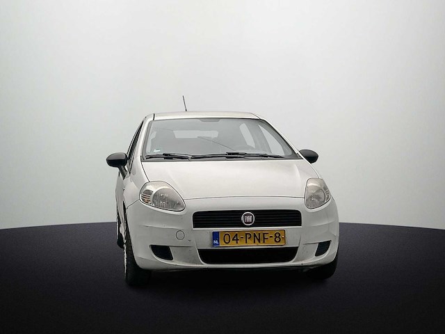 Fiat grande punto 1.3 m-jet actual 2011 - afbeelding 4 van  19