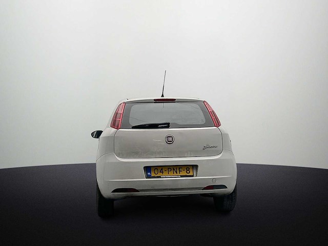 Fiat grande punto 1.3 m-jet actual 2011 - afbeelding 17 van  19