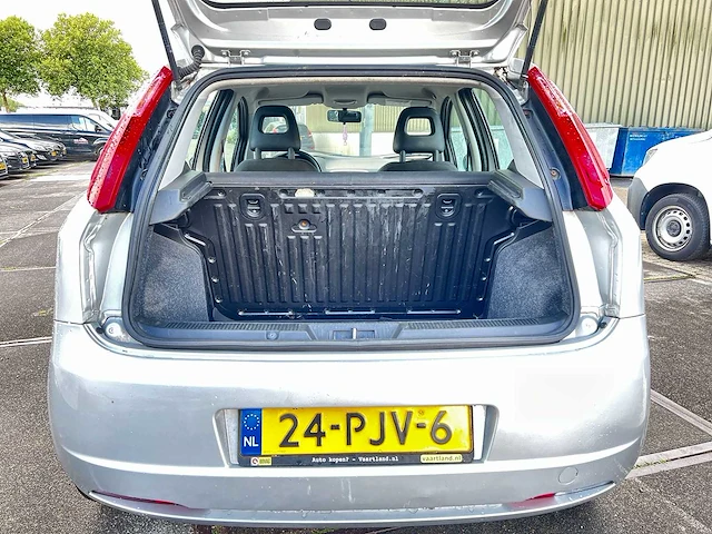 Fiat grande punto 1.3 m-jet actual | 24-pjv-6 - afbeelding 21 van  33