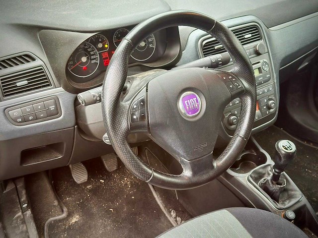 Fiat grande punto 1.4 16v emotion, 83-gds-7 - afbeelding 8 van  9