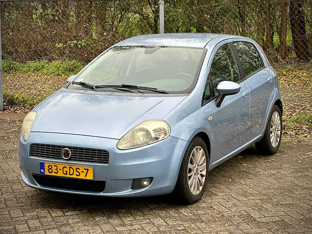 Fiat grande punto 1.4-16v emotion, 83-gds-7 - afbeelding 1 van  14