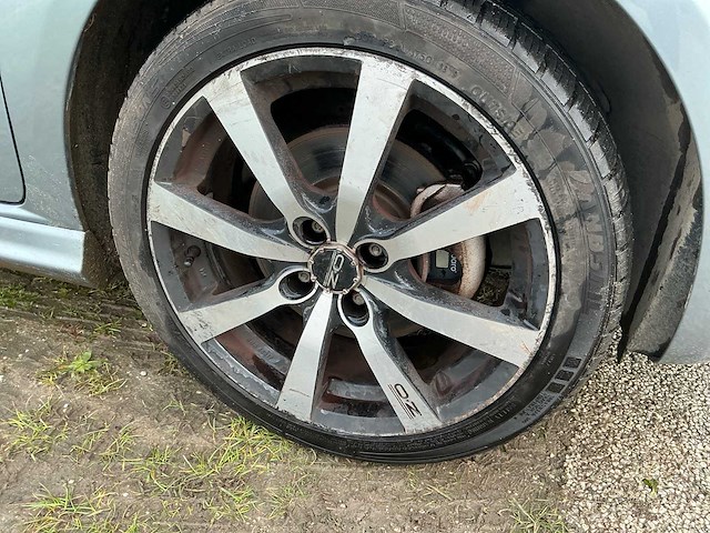 Fiat grande punto 1.4-16v sport personenauto - afbeelding 4 van  37