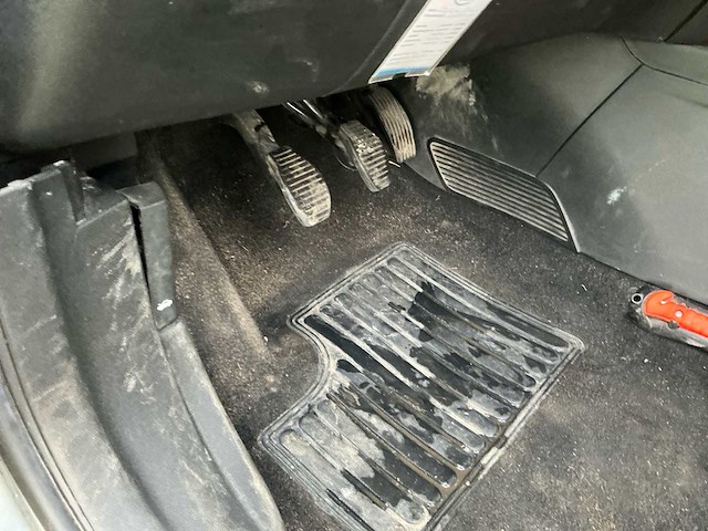 Fiat grande punto 1.4-16v sport personenauto - afbeelding 17 van  37