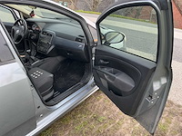 Fiat grande punto 1.4-16v sport personenauto - afbeelding 28 van  37