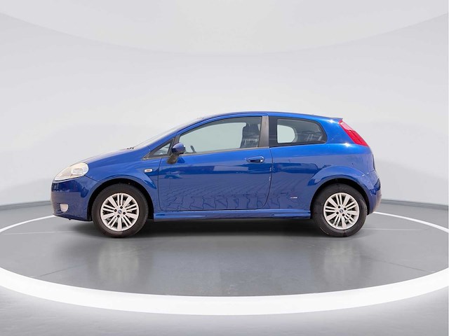 Fiat grande punto 1.4 | 26-tk-gv i - afbeelding 23 van  25