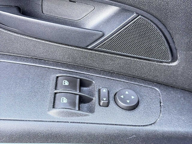 Fiat grande punto 1.4 | 26-tk-gv i - afbeelding 24 van  25
