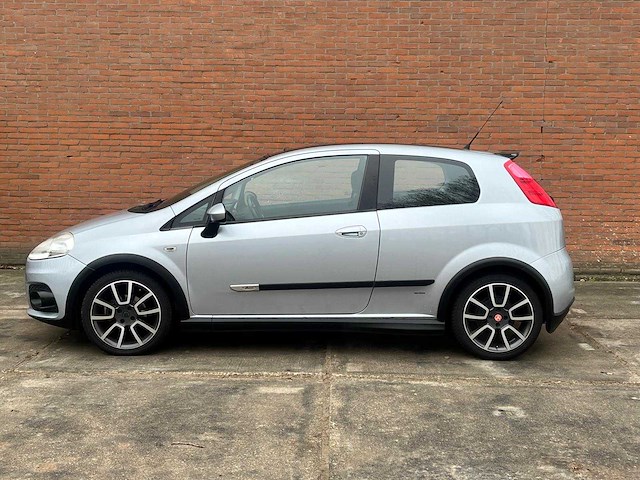 Fiat grande punto 1.4 abarth uitvoering, 21-gbp-4 - afbeelding 15 van  17