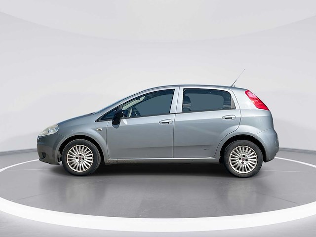 Fiat grande punto 1.4 active 2008 | 26-zk-zx - afbeelding 1 van  23
