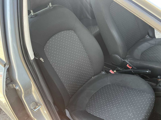 Fiat grande punto 1.4 active 2008 | 26-zk-zx - afbeelding 18 van  23