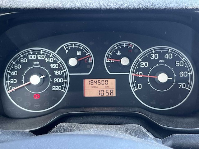 Fiat grande punto 1.4 active 2008 | 26-zk-zx - afbeelding 22 van  23