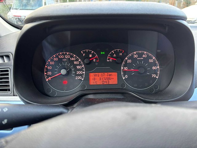 Fiat grande punto 1.4 dynamic, 23-tx-lb - afbeelding 11 van  11