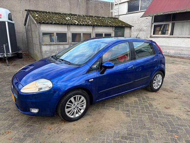 Fiat grande punto 1.4 dynamic, 23-tx-lb - afbeelding 2 van  11