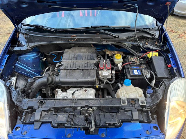 Fiat grande punto 1.4 dynamic, 23-tx-lb - afbeelding 8 van  11