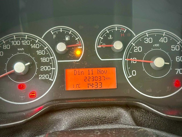 Fiat grande punto 1.4 dynamic, 43-xk-tk - afbeelding 6 van  14