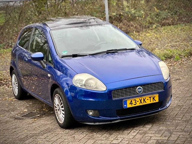 Fiat grande punto 1.4 dynamic, 43-xk-tk - afbeelding 8 van  14