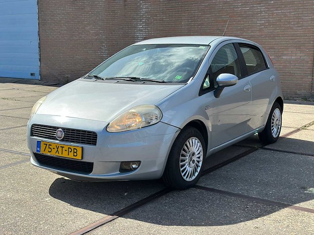 Fiat grande punto 1.4 dynamic, 75-xt-pb - afbeelding 1 van  12