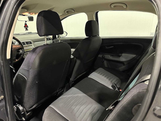 Fiat grande punto 1.4 edizione lusso 31-hnv-9 - afbeelding 2 van  21