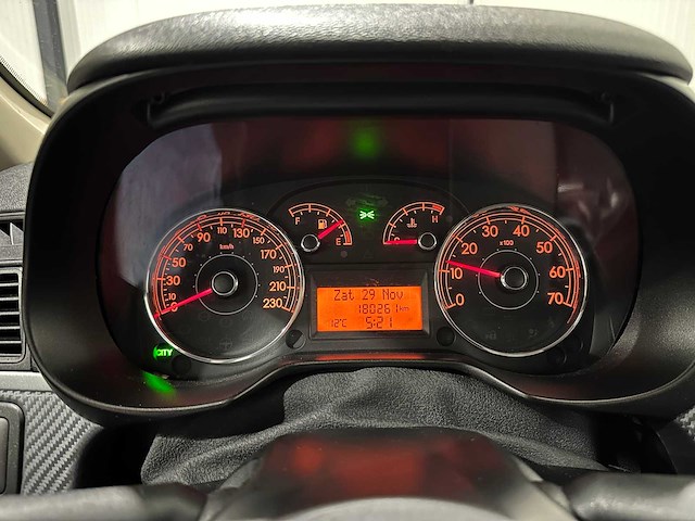 Fiat grande punto 1.4 edizione lusso 31-hnv-9 - afbeelding 6 van  21